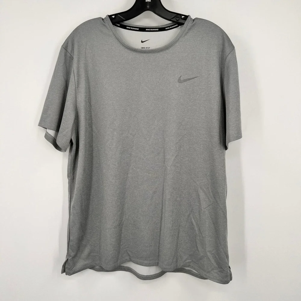 Nike Running Dri-FIT Shirt Mens Large Grey Short Sleeve Training Tee DV